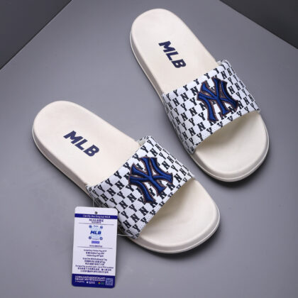 MLB Slipper for men white