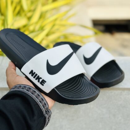 Nike Rubber  Slipper for men Black white