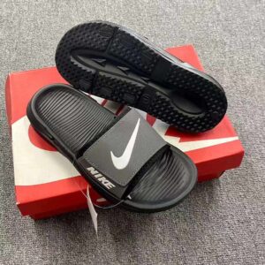 Nike  Button Slipper for men