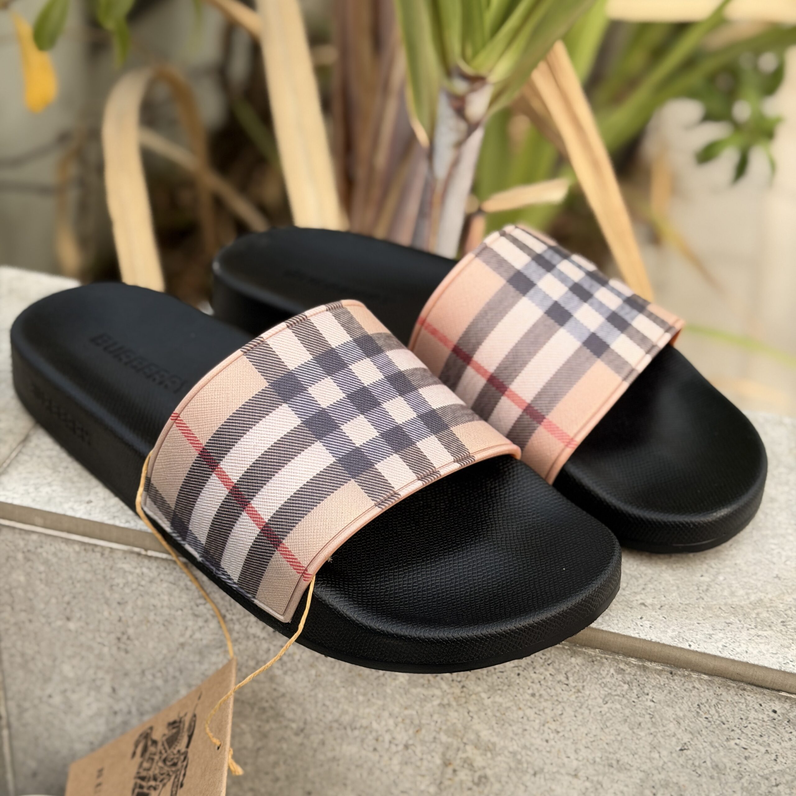 Premium Quality Burberry Slipper -Black Brown - Image 2